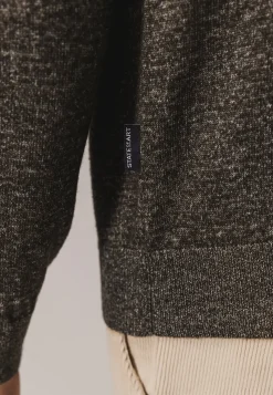 Best Coltrui van een acrylmix Truien