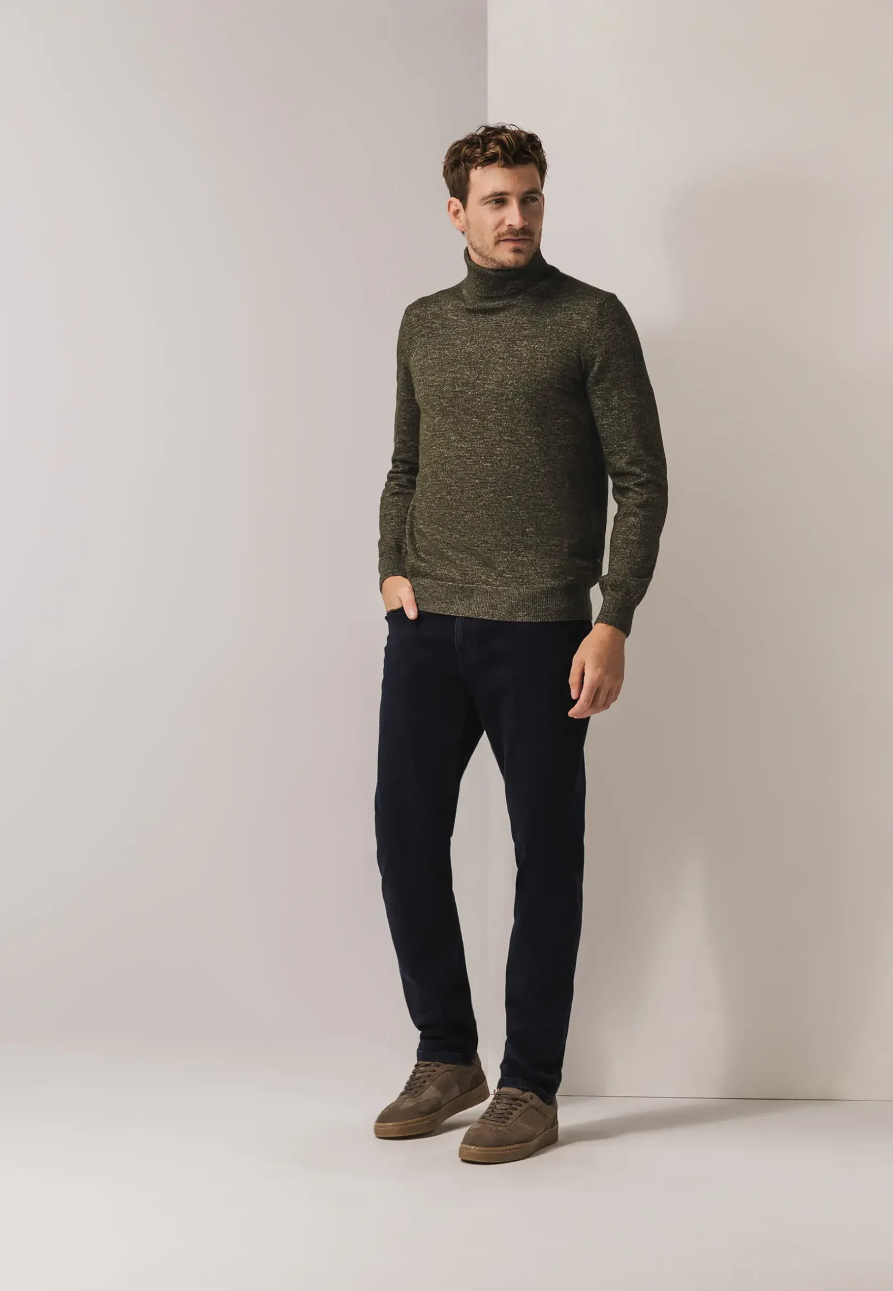 Discount Coltrui van een acrylmix Truien