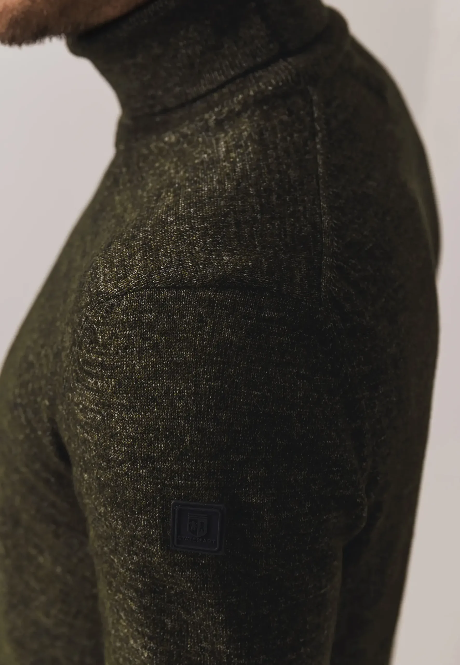 Discount Coltrui van een acrylmix Truien