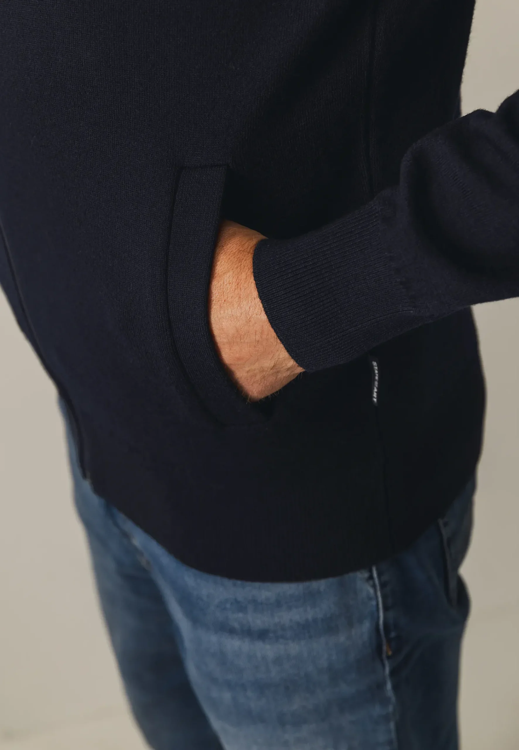 Best Dubbelgebreid vest met steekzakken Vesten