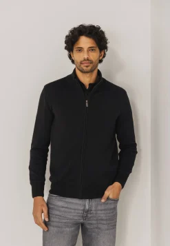 ESSENTIALS fijngebreid vest Vesten