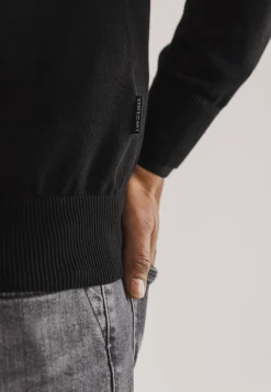 ESSENTIALS fijngebreid vest Vesten