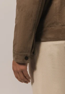 Geitensuède jas met klep- en steekzakken Jassen