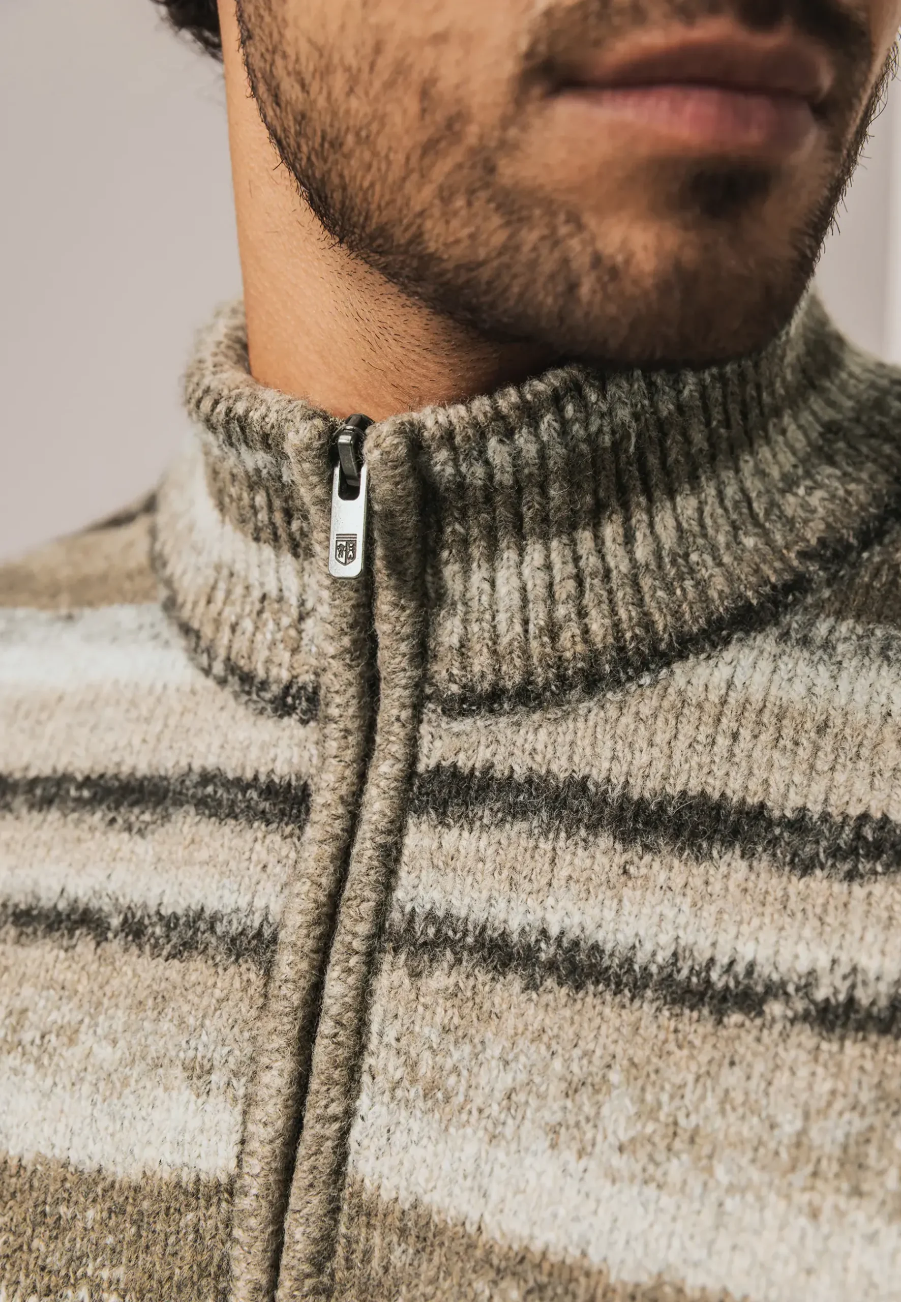 Best Gestreepte trui met halve rits Truien