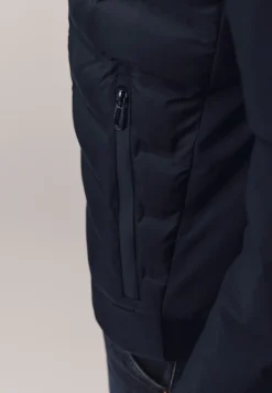 Jas met waterafstotende coating Jassen