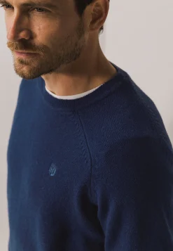 Lamswollen trui met zadelmouwen Truien