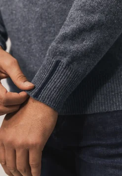 Outlet Lamswollen trui met zadelmouwen Truien