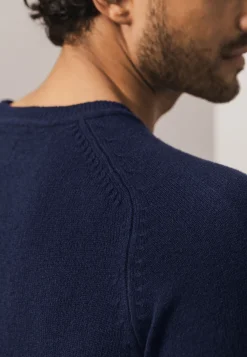 Hot Lamswollen trui met zadelmouwen Truien