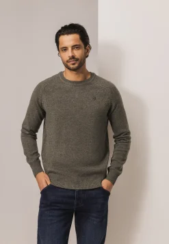 Hot Lamswollen trui met zadelmouwen Truien