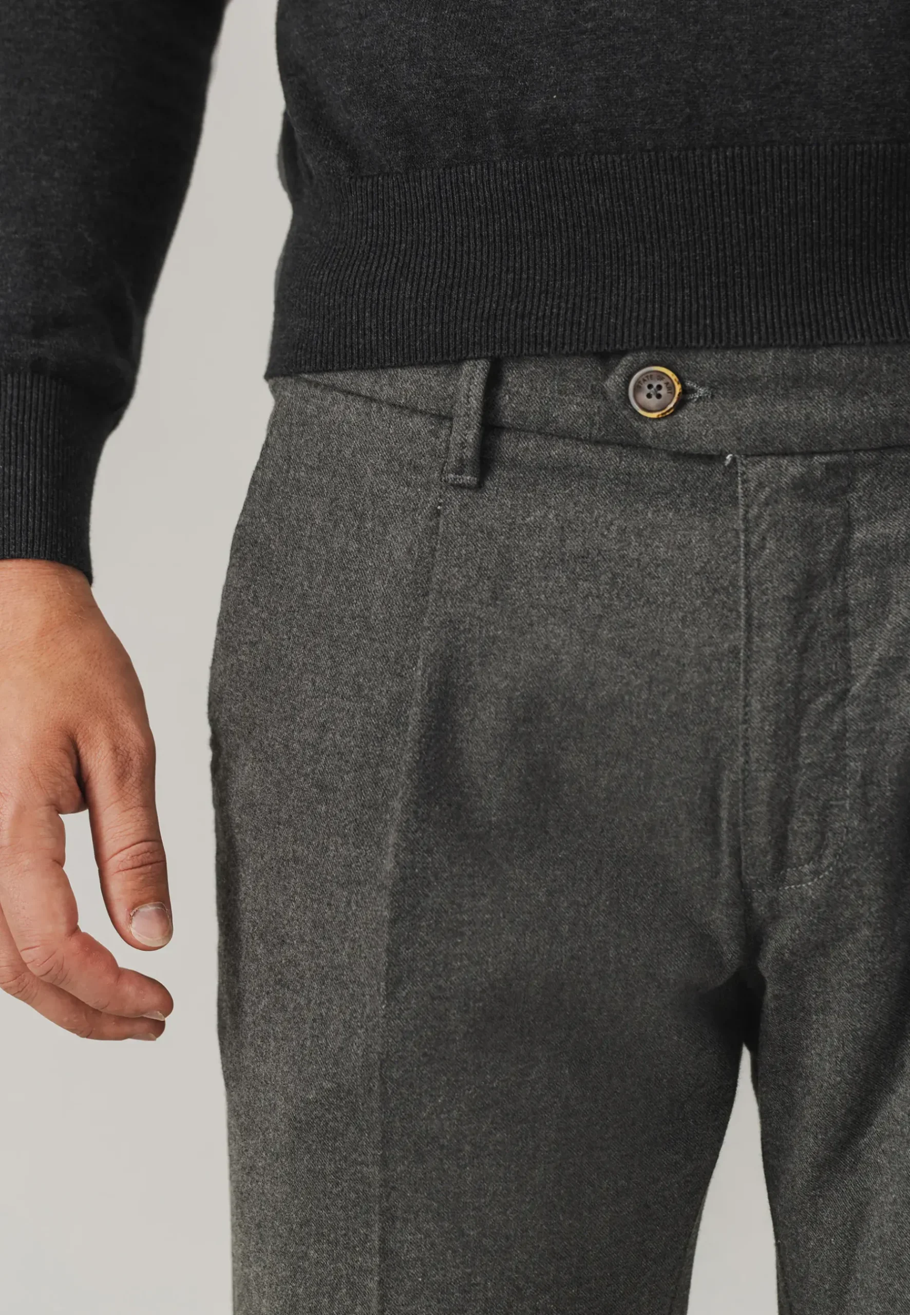 New NAVIGATOR chino in stretchstof met bandplooien Broeken