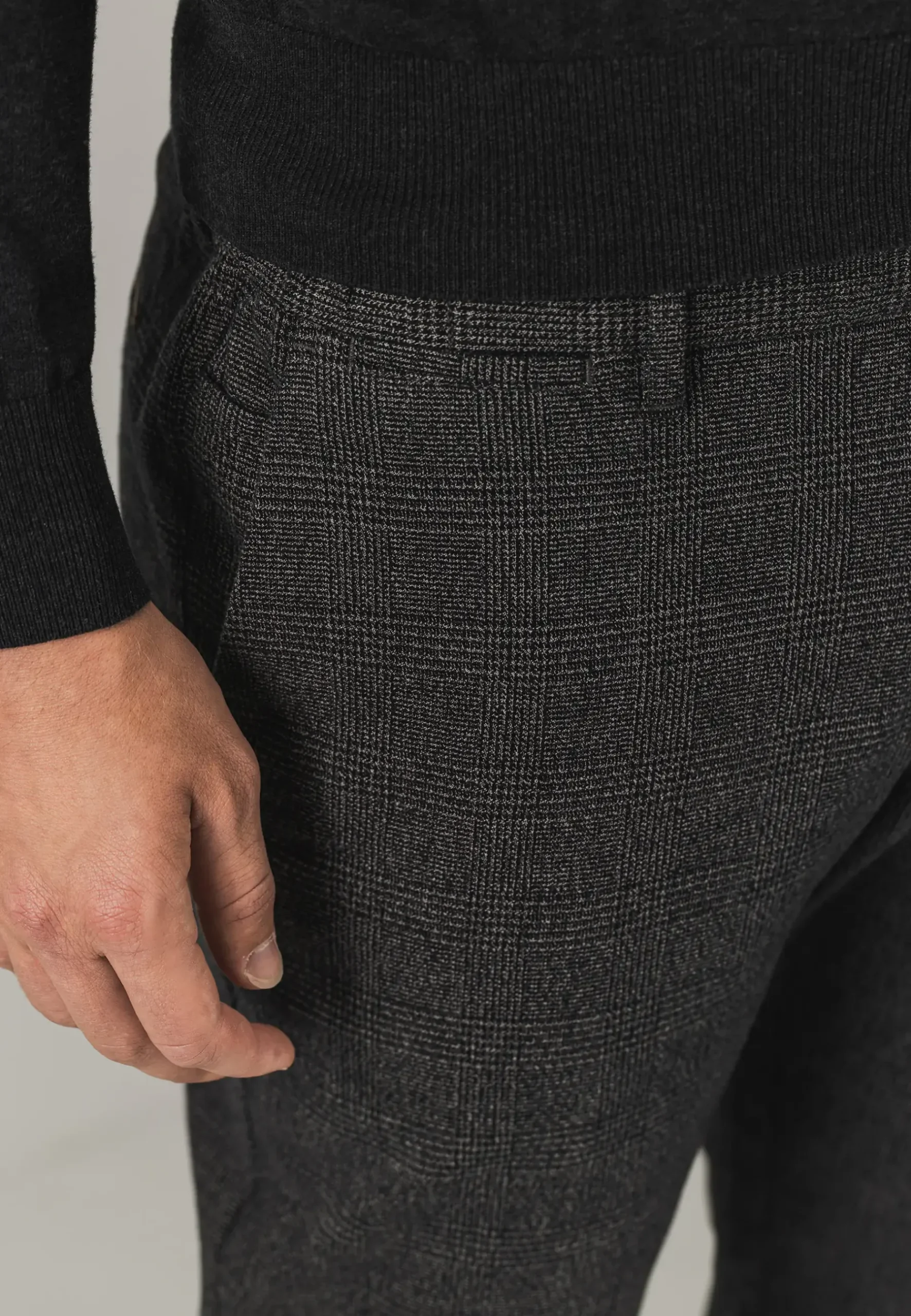 Outlet NAVIGATOR geruite chino in stretchstof Broeken