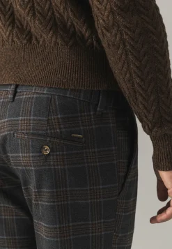 Online NAVIGATOR geruite chino in stretchstof Broeken