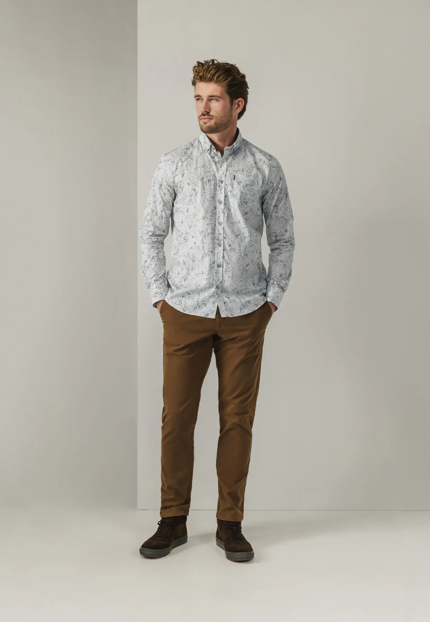 Hot Poplin overhemd met all-over print Overhemden