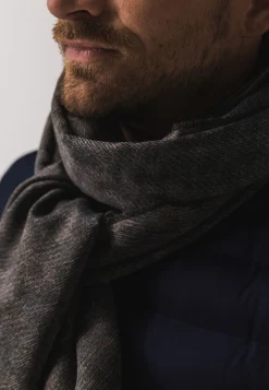 Outlet Sjaal met all-over print en franjes Sjaals