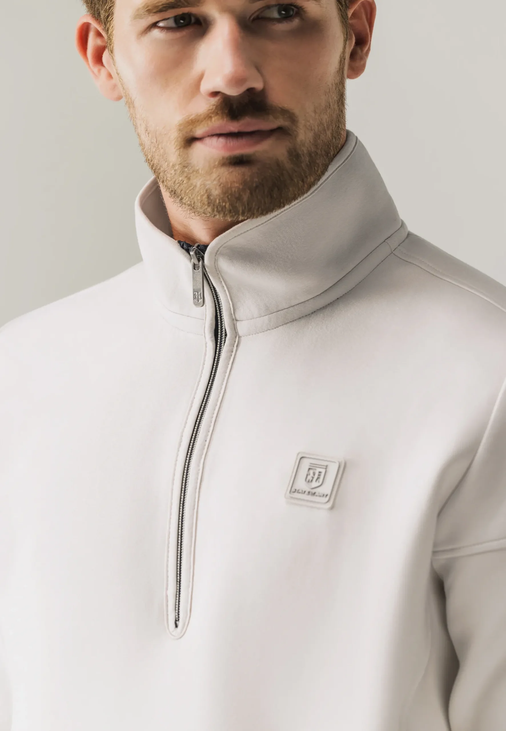 New Sweatshirt met halve rits en fancy details Truien