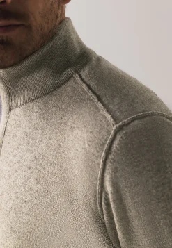 Clearance Trui met halve rits en rubberen badge Truien