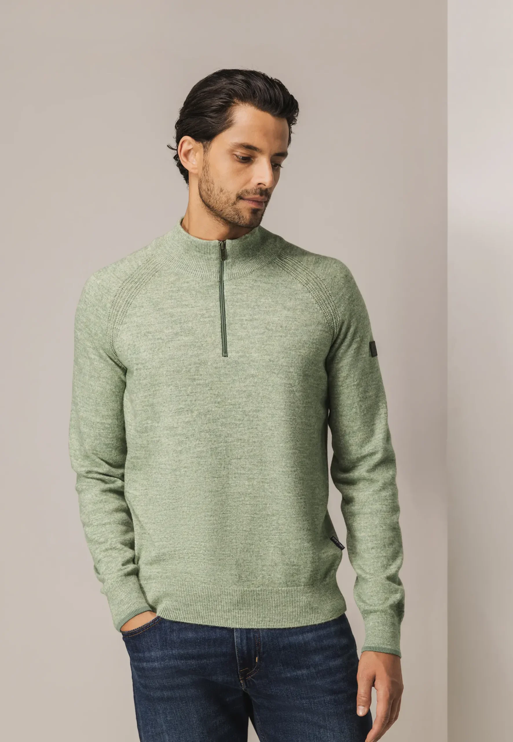 Hot Trui met raglanmouwen Truien