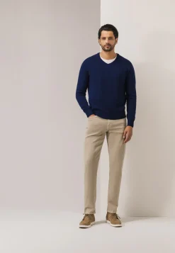 Online Trui van lamswol met V-hals Truien